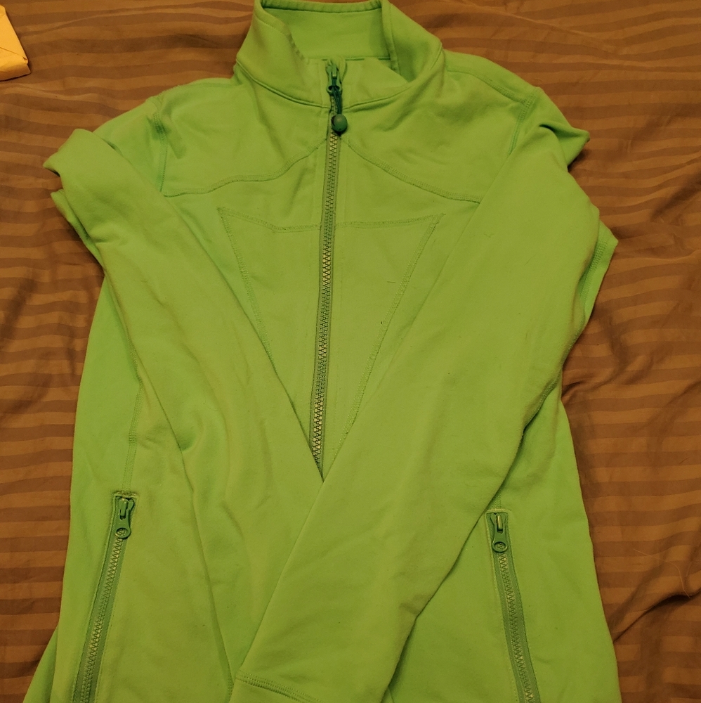 Ivivva running jacket